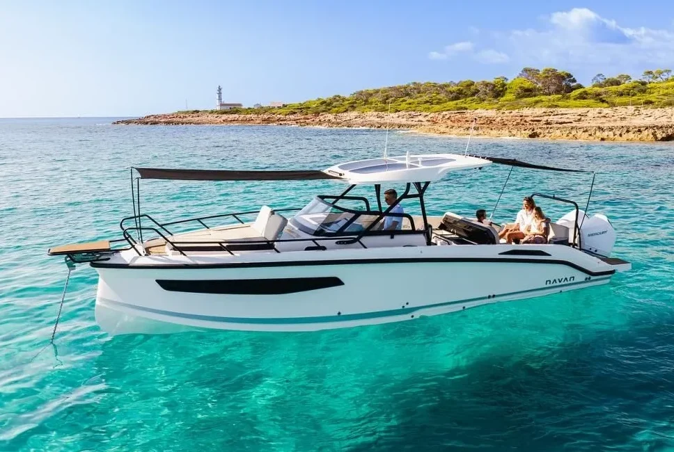 Rent a Boats for Birthday or Family Reunion to Estartit in Costa-Brava